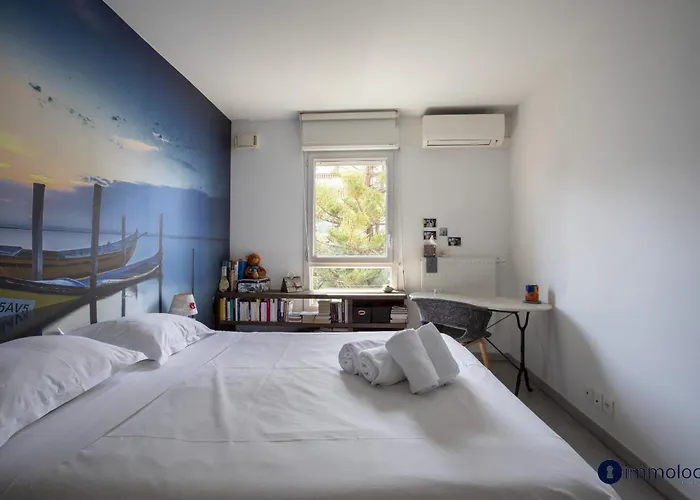 Air-conditioned Near Liberation District Appartement Nice